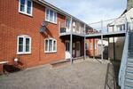 Gilberts Lane SN6