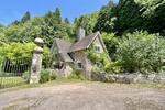 IMPRESSIVE IRON GATED, 3 Bedroom COUNTRY Home, Wellhead Lodge, Usk Road, Itton, Chepstow, Monmouthsh