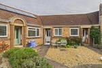 Moores Court, Cottenham