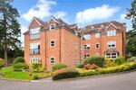 Frensham Road, Lower Bourne, Farnham, Surrey, GU10