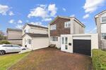 28 Kinloch Avenue, Stewarton, Kilmarnock, KA3